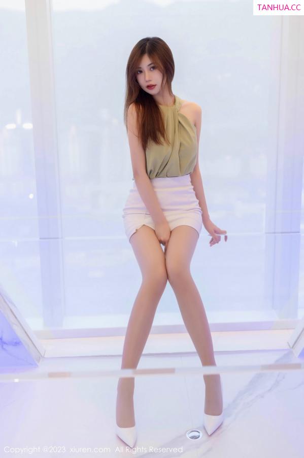 綺裡嘉 绮里嘉 [XiuRen]高清写真图 2023.10.13 No.7503 绮里嘉ula 丝袜美腿第26张图片